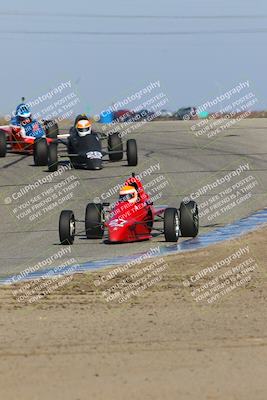 media/Nov-19-2022-CalClub SCCA (Sat) [[baae7b5f0c]]/Group 1/Race (Outside Grapevine)/